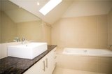 https://images.listonce.com.au/custom/160x/listings/218-shoobra-road-elsternwick-vic-3185/289/01929289_img_04.jpg?FXPdY6fuGYY