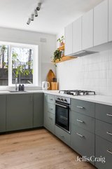 https://images.listonce.com.au/custom/160x/listings/2184-neerim-road-carnegie-vic-3163/224/01973224_img_11.jpg?8Di2DNE-jF4