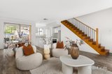https://images.listonce.com.au/custom/160x/listings/2185-st-helena-road-greensborough-vic-3088/035/01942035_img_02.jpg?tDQEHZJoUko