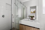 https://images.listonce.com.au/custom/160x/listings/2185-st-helena-road-greensborough-vic-3088/035/01942035_img_08.jpg?9X-U4wHofDo