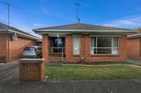 https://images.listonce.com.au/custom/160x/listings/2186-wilsons-road-whittington-vic-3219/815/01698815_img_01.jpg?Xc2ghrU0aB0