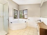 https://images.listonce.com.au/custom/160x/listings/219-barcelona-street-box-hill-vic-3128/039/01684039_img_05.jpg?hnfkOQHi5DM
