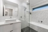 https://images.listonce.com.au/custom/160x/listings/219-janice-road-glen-waverley-vic-3150/021/01659021_img_07.jpg?pQ9HnxznRM0