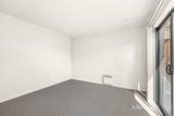 https://images.listonce.com.au/custom/160x/listings/219-larson-avenue-tarneit-vic-3029/996/01914996_img_03.jpg?uZ0SlfE16TA