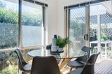 https://images.listonce.com.au/custom/160x/listings/219-parkmore-road-forest-hill-vic-3131/606/01036606_img_06.jpg?YaVmpV8EhAI