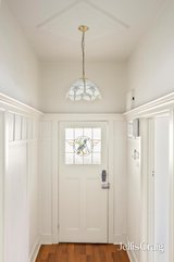 https://images.listonce.com.au/custom/160x/listings/219-somerville-road-yarraville-vic-3013/216/01820216_img_02.jpg?sHookrkQijg