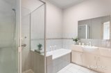 https://images.listonce.com.au/custom/160x/listings/219-stewart-street-ormond-vic-3204/063/01809063_img_09.jpg?3W-E0F_iUhI