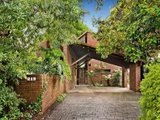 https://images.listonce.com.au/custom/160x/listings/219-union-road-surrey-hills-vic-3127/252/01684252_img_01.jpg?NrZ0pCSKtRE