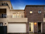https://images.listonce.com.au/custom/160x/listings/21912-glenferrie-road-kew-vic-3101/061/01685061_img_10.jpg?EOj4kYToLJI
