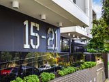 https://images.listonce.com.au/custom/160x/listings/21915-21-harrow-street-box-hill-vic-3128/661/01743661_img_01.jpg?-YP9rFLvT58