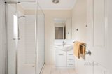 https://images.listonce.com.au/custom/160x/listings/2196-hull-road-mooroolbark-vic-3138/575/01735575_img_09.jpg?1YeBF-w8qr8