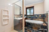 https://images.listonce.com.au/custom/160x/listings/2197-waverley-road-mount-waverley-vic-3149/667/01907667_img_06.jpg?1XQ6LxTsxN8