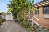 https://images.listonce.com.au/custom/160x/listings/2197-waverley-road-mount-waverley-vic-3149/667/01907667_img_09.jpg?l3HkObEtpQ0