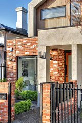 https://images.listonce.com.au/custom/160x/listings/219a-victoria-street-brunswick-vic-3056/275/01308275_img_17.jpg?aovKNv33xaI