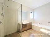 https://images.listonce.com.au/custom/160x/listings/21a-blackburn-road-mooroolbark-vic-3138/361/01524361_img_03.jpg?2TQ3zRY5Nuc