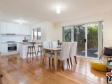 https://images.listonce.com.au/custom/160x/listings/21a-cameron-road-croydon-vic-3136/525/01529525_img_04.jpg?JCvaOEKi80k