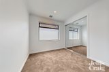 https://images.listonce.com.au/custom/160x/listings/21a-duke-street-avondale-heights-vic-3034/833/01632833_img_09.jpg?x99Fndgxar8