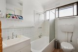 https://images.listonce.com.au/custom/160x/listings/21a-jackson-street-forest-hill-vic-3131/088/01971088_img_07.jpg?Mm6hGYnusi8
