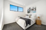 https://images.listonce.com.au/custom/160x/listings/21a-melva-street-bentleigh-east-vic-3165/190/01683190_img_11.jpg?wBszGOWWSto