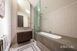 https://images.listonce.com.au/custom/160x/listings/21a-stanley-street-collingwood-vic-3066/542/01907542_img_16.jpg?4XYpK4Xh5N4