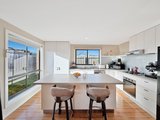 https://images.listonce.com.au/custom/160x/listings/21b-paramount-crescent-st-albans-park-vic-3219/225/01931225_img_06.jpg?I6ulrW9Uvqc