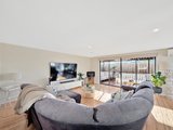 https://images.listonce.com.au/custom/160x/listings/21b-paramount-crescent-st-albans-park-vic-3219/225/01931225_img_09.jpg?1NErcniMYdk