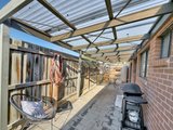 https://images.listonce.com.au/custom/160x/listings/21b-paramount-crescent-st-albans-park-vic-3219/225/01931225_img_13.jpg?hKlV7MQKnOs
