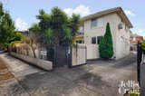 https://images.listonce.com.au/custom/160x/listings/21c-kangaroo-road-murrumbeena-vic-3163/713/01648713_img_09.jpg?tn820AazPVw