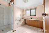 https://images.listonce.com.au/custom/160x/listings/22-24-cromwell-drive-lara-vic-3212/266/01916266_img_12.jpg?NRHTDZYxWj8