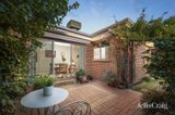https://images.listonce.com.au/custom/160x/listings/22-4-flora-grove-forest-hill-vic-3131/313/01893313_img_10.jpg?iqIwHBKg2IE
