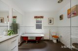 https://images.listonce.com.au/custom/160x/listings/22-albert-street-trentham-vic-3458/737/01875737_img_10.jpg?QY0e39ei5eo