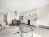 https://images.listonce.com.au/custom/160x/listings/22-alexander-street-seddon-vic-3011/933/01202933_img_02.jpg?9Q_kbBTfQ0s