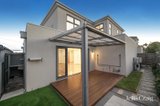 https://images.listonce.com.au/custom/160x/listings/22-arran-court-glen-waverley-vic-3150/600/01747600_img_11.jpg?SPfxc0EYUkU