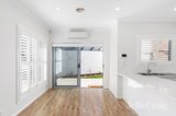 https://images.listonce.com.au/custom/160x/listings/22-aruma-court-bundoora-vic-3083/174/01775174_img_05.jpg?HFsn-Nc_ebg