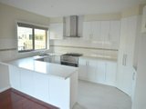 https://images.listonce.com.au/custom/160x/listings/22-ascot-court-glen-waverley-vic-3150/358/01720358_img_03.jpg?zo8JRa0Jrfk