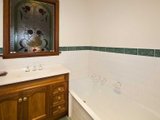 https://images.listonce.com.au/custom/160x/listings/22-ash-road-leopold-vic-3224/637/01699637_img_12.jpg?L5I-b-Z_l6U