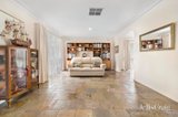 https://images.listonce.com.au/custom/160x/listings/22-ashburton-drive-mitcham-vic-3132/602/01982602_img_04.jpg?psFK9O6pd0E