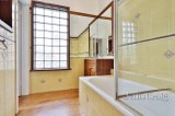 https://images.listonce.com.au/custom/160x/listings/22-bales-street-mount-waverley-vic-3149/785/01928785_img_06.jpg?WOgxexfNJRQ