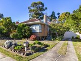 https://images.listonce.com.au/custom/160x/listings/22-ballantyne-street-burwood-east-vic-3151/650/01743650_img_01.jpg?hJ6LUzIs6mg