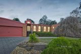 https://images.listonce.com.au/custom/160x/listings/22-balmoral-circuit-eltham-vic-3095/547/01724547_img_02.jpg?w_ZtpIOsaew