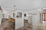 https://images.listonce.com.au/custom/160x/listings/22-balmoral-circuit-eltham-vic-3095/547/01724547_img_04.jpg?R2zhODqVCSk
