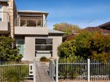 https://images.listonce.com.au/custom/160x/listings/22-bayview-street-williamstown-vic-3016/156/01202156_img_01.jpg?GfKypCjs5kU