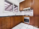 https://images.listonce.com.au/custom/160x/listings/22-bennett-avenue-mount-waverley-vic-3149/964/01658964_img_03.jpg?w-BxMY31xRg