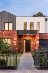 https://images.listonce.com.au/custom/160x/listings/22-bingo-street-preston-vic-3072/204/01629204_img_20.jpg?C4DpMOpkrMU