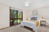 https://images.listonce.com.au/custom/160x/listings/22-bizley-street-mount-waverley-vic-3149/772/01702772_img_10.jpg?SUnEOJKciyI