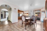 https://images.listonce.com.au/custom/160x/listings/22-blaxland-drive-sunbury-vic-3429/555/01753555_img_06.jpg?QXMBYU62OB4