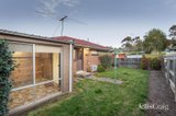 https://images.listonce.com.au/custom/160x/listings/22-blaxland-drive-sunbury-vic-3429/555/01753555_img_10.jpg?9P8YQSMCZJ4