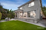 https://images.listonce.com.au/custom/160x/listings/22-boorool-road-kew-east-vic-3102/532/01231532_img_09.jpg?AGJNmXfuvwg