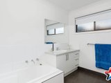 https://images.listonce.com.au/custom/160x/listings/22-bowen-road-lilydale-vic-3140/529/01529529_img_11.jpg?FwPlb5U5cxU