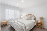 https://images.listonce.com.au/custom/160x/listings/22-braden-brae-drive-warranwood-vic-3134/426/01572426_img_19.jpg?zqr-enedG3w